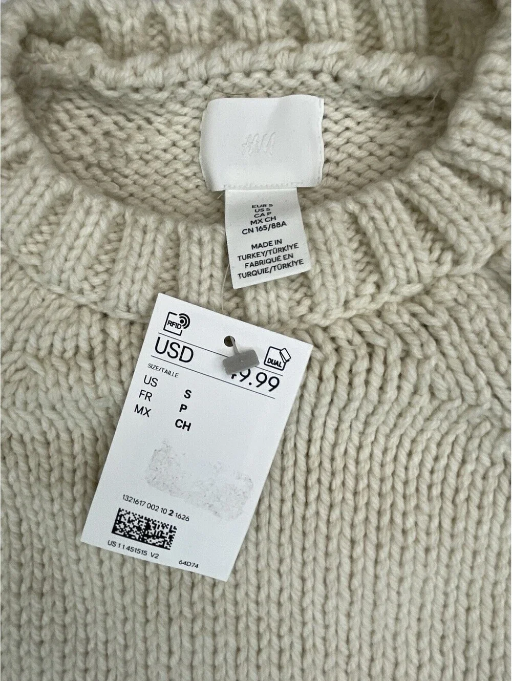 NWT H&M Cream Chunky Knit Sweater Small NWT Minimalist Raglan Sleeve S